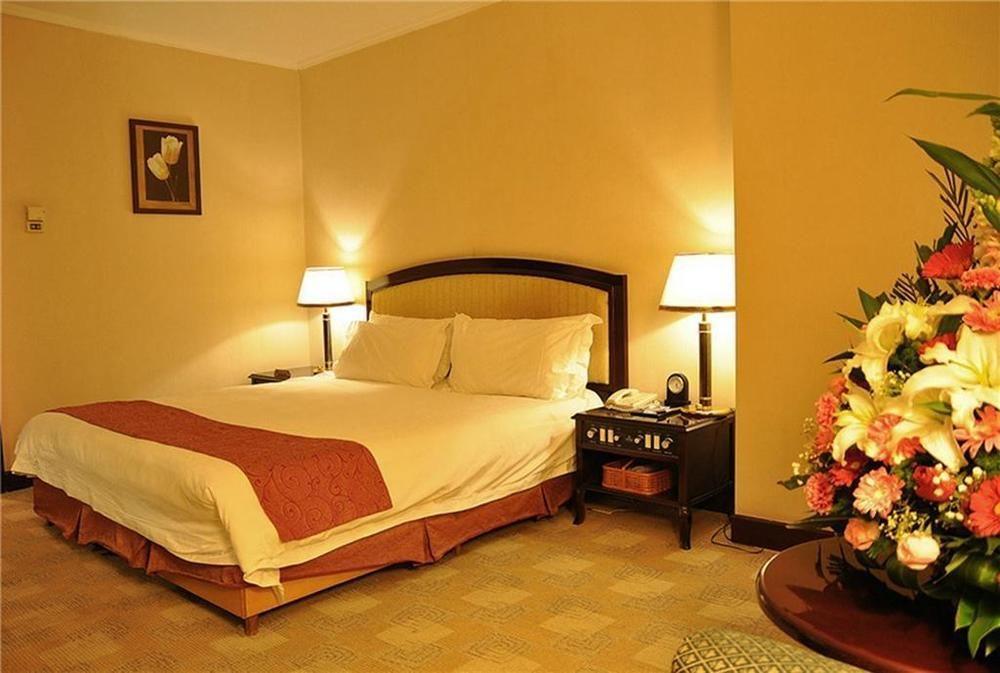 Luoyang Grand Hotel Εξωτερικό φωτογραφία