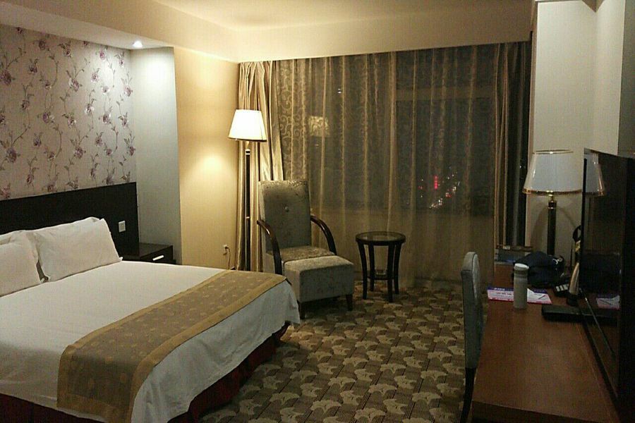 Luoyang Grand Hotel Εξωτερικό φωτογραφία